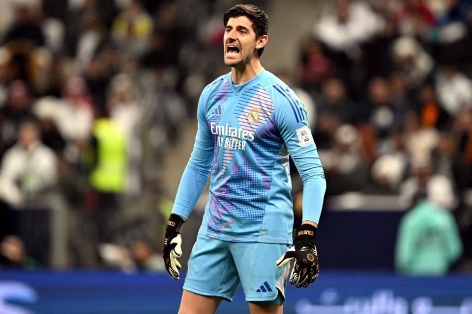 Thibaut Courtois respondió cuando los Tuzos llegaron con peligro a su arco.