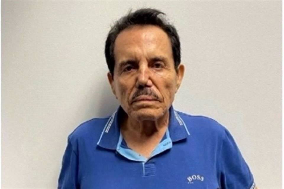 Abogado en EU de 'El Mayo' Zambada dijo que su cliente no quiere ir a juicio y busca acuerdo para evitar pena de muerte, según Reuters.