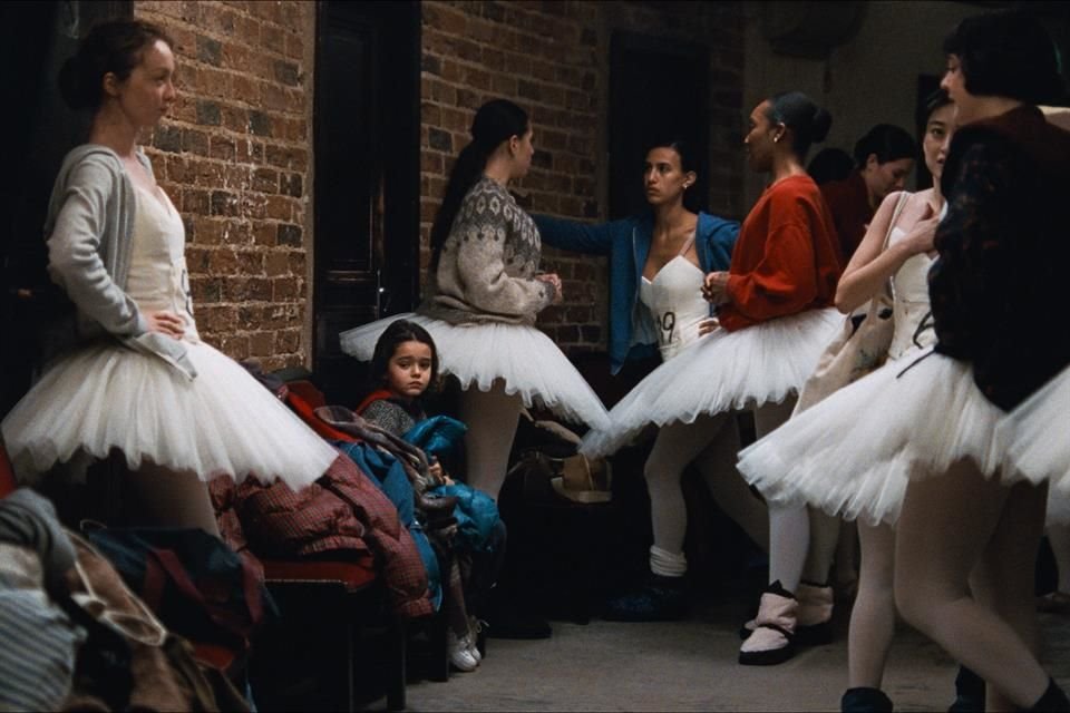 En el cine de la realizadora (La Quimera, Lazzaro Felice), llamada por algunos la nueva Fellini, convergen el humanismo y un 'neorrealismo mágico' con la reapropiación de fábulas y parábolas.