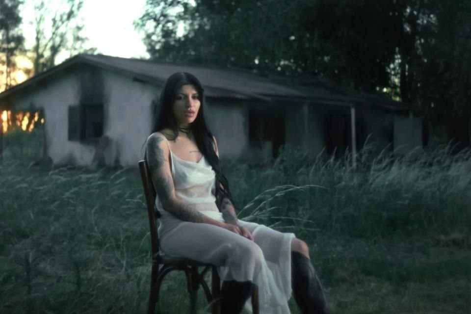 El estreno de la canción llega pocos días después de su cumpleaños número 31, el cual celebró el pasado 16 de diciembre con una fiesta privada al lado de su hija.