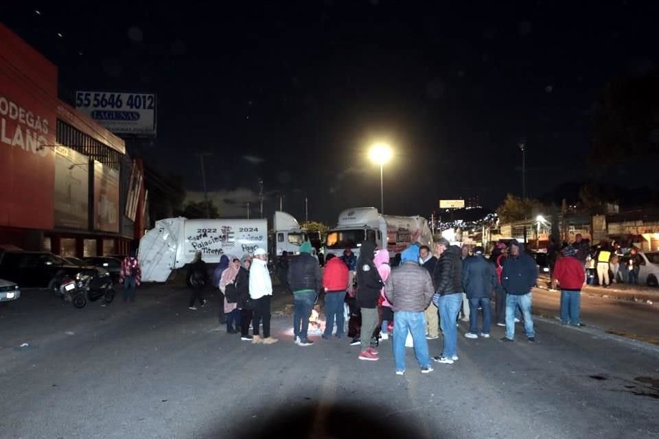 Además del colapso vial, pozos dejaron de operar y no hubo recolección de basura.