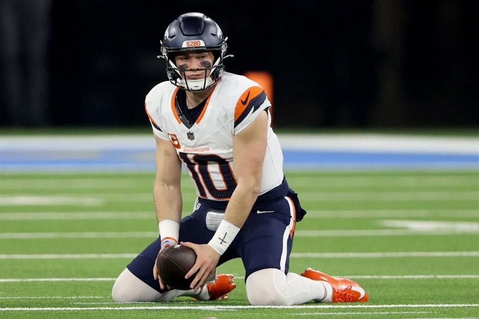 Bo Nix esta vez no pudo guiar a los Broncos al triunfo.