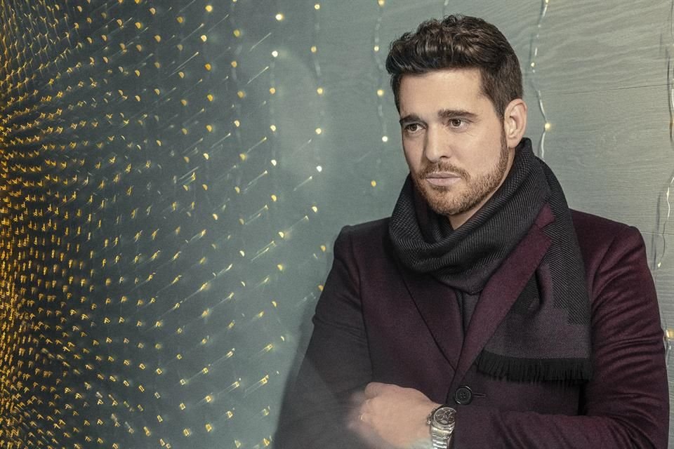 Michael Bublé lanzó una canción con Carlos Rivera.