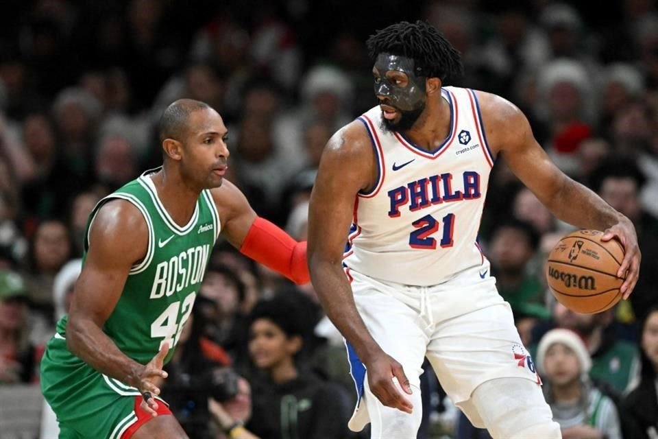 Joel Embiid castigó a los Celtics.