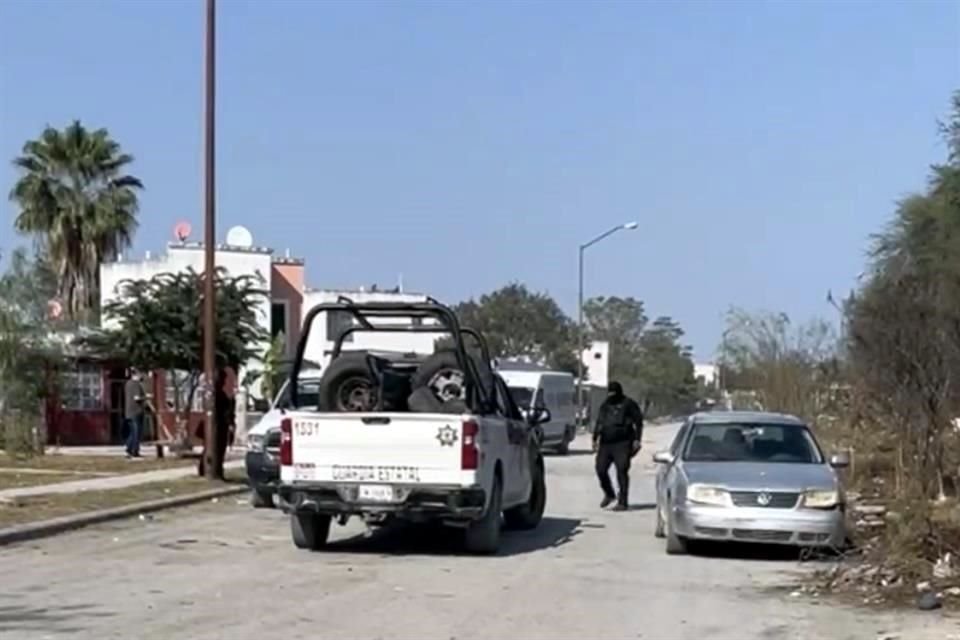 Un hombre asesinado a balazos fue reportado la mañana del 25 de diciembre en el Fraccionamiento Almendros de la ciudad de Reynosa.