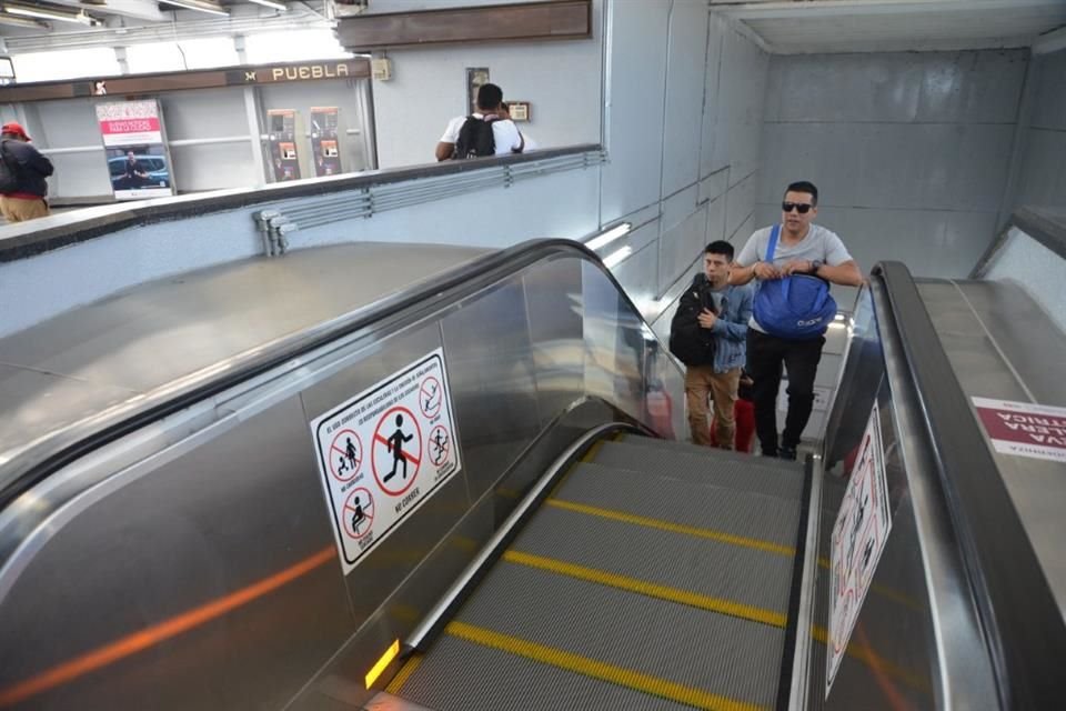 Se habilitó una escalinata en la estación Puebla, con lo que sumaron 18 equipos instalados en los últimos meses y en los que la Administración ha gastado 151 millones de pesos.