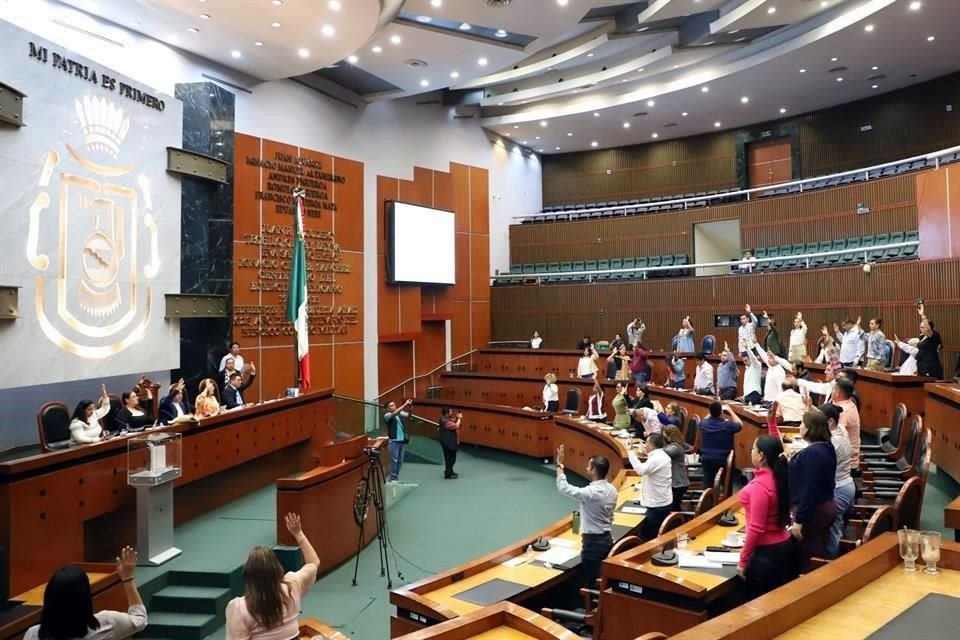 Anoche, diputados locales de Guererro aprobaron el presupuesto para la administración estatal para 2025.