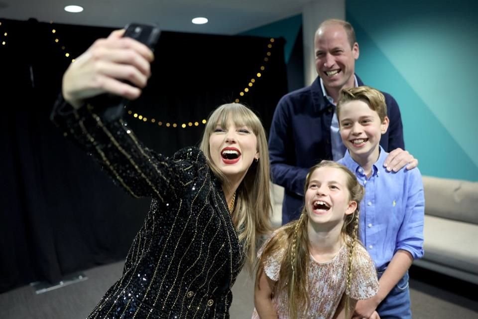 El Príncipe Guillermo y sus hijos conocieron a Taylor Swift.