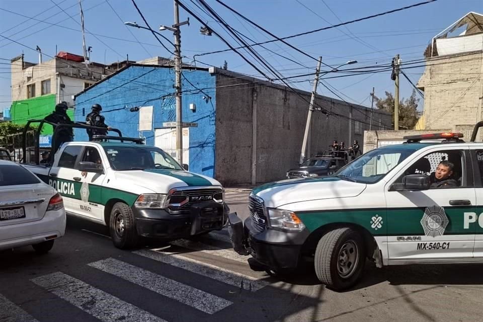 Un hombre fue asesinado en la Calle Sur 177 en la Colonia Ampliación Gabriel Ramos Millán, Alcaldía Iztacalco.