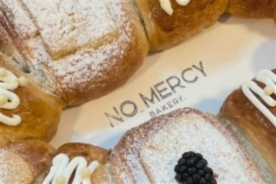 La magia en la elaboración de la crosca es de Mercy, la propietaria de No Mercy Bakery and Coffee.