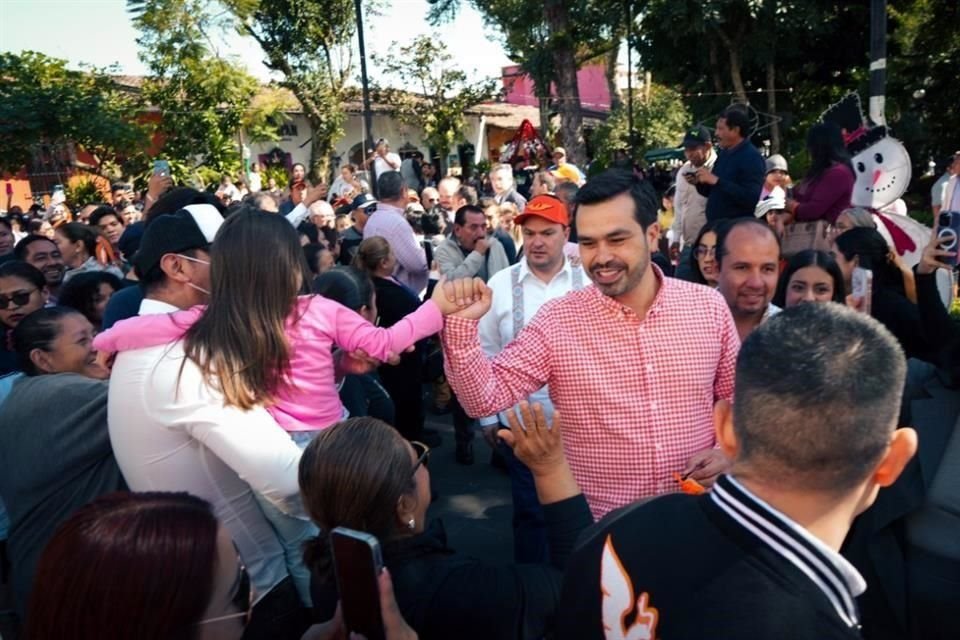 Jorge Álvarez Máynez, presidente nacional de Movimiento Ciudadano, encabezó un acto en el Municipio de Coatepec, Veracruz.