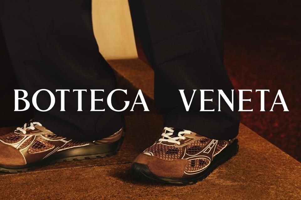 Esta campaña destaca los looks de la última colección de Bottega Veneta, así como piezas clave de la colección cápsula del Año Nuevo chino de la casa.