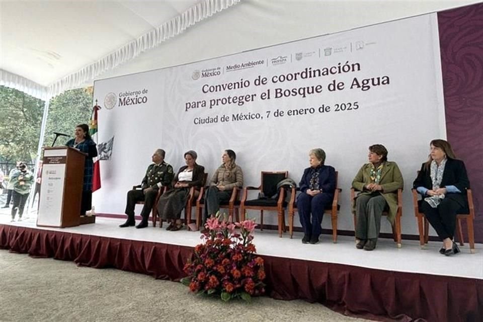 La Jefa de Gobierno Clara Brugada afirmó que del Bosque de Agua proviene la mayor parte del agua que se consume en la Ciudad de México.