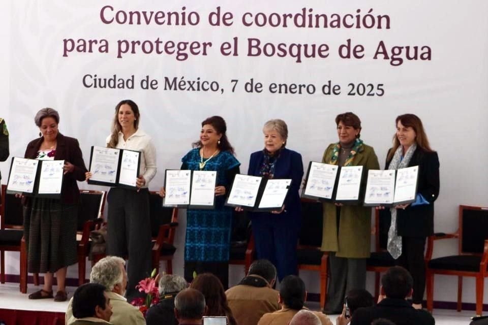 Con el pacto firmado por las gobernadoras del Estado de México, Morelos y Ciudad de México, se acordó el refuerzo a la protección del Bosque de Agua ante riesgos ecológicos como tala ilegal, cambio de uso de suelo y extracción no autorizada de tierra.