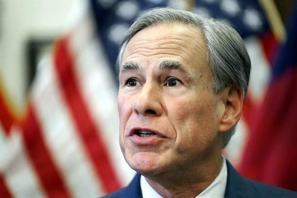 El Gobernador de Texas, Greg Abbott, durante una reciente conferencia de prensa en Austin.