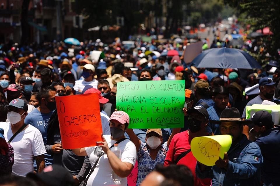 Gaseros señalaron que ya no es posible mantener sus operaciones ante el tope de precios a gas LP.