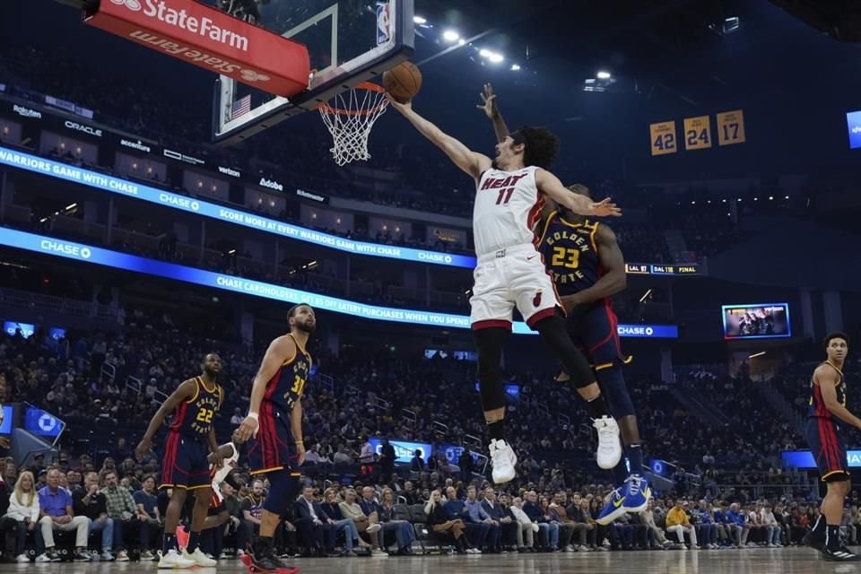 Jaime Jáquez Jr. está aprovechando los minutos de titular y colaboró con 18 puntos en el triunfo de Miami por 114-98 sobre Golden State.