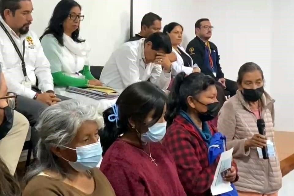 Familiares de internados en el Hospital confirmaron las peticiones que han hecho trabajadores desde meses atrás y pidieron que se atiendan sus súplicas lo más pronto posible.