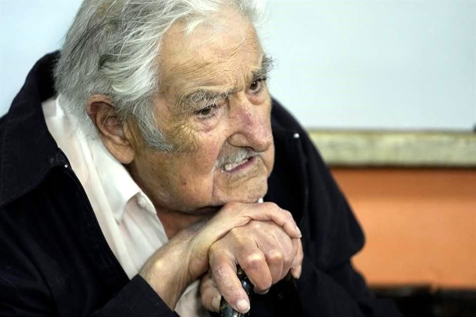 Mujica, quien estuvo al mando de Uruguay entre 2010 y 2015, aprovechó la ocasión para despedirse de sus compatriotas y afirmó que lo único que espera en esta etapa final es dedicarse a su finca.