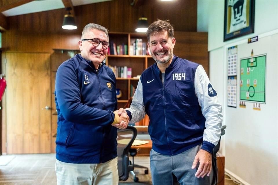 Lema sigue como entrenador de los Pumas.