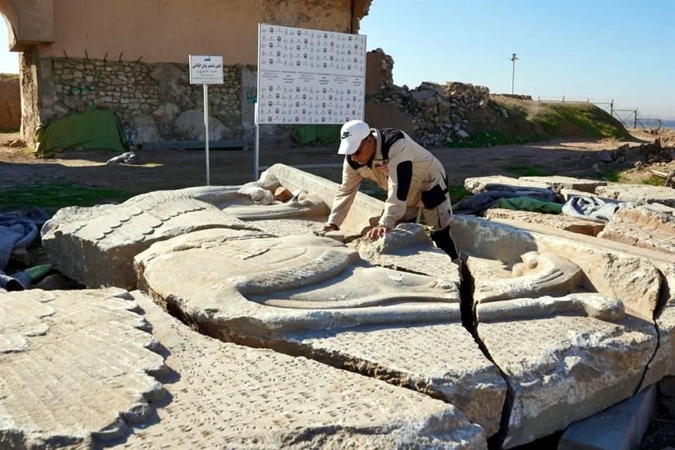 Fundada en el siglo 13 a. C., Nimrud alcanzó su apogeo en el siglo 9 a. C. y fue la segunda capital del imperio asirio. 