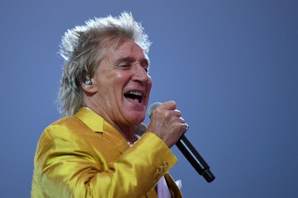 Celebra este viernes Rod Stewart su cumpleaños número 80, con varios conciertos en puerta y sin ánimo de retirarse.