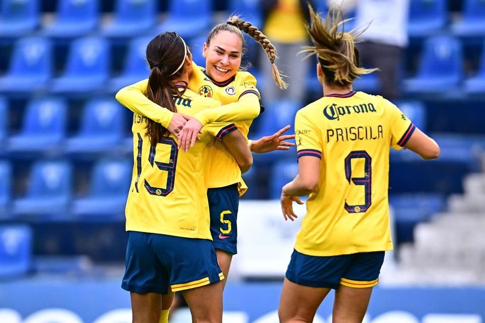 La Liga Femenil tuvo otra de esas goleadas de escándalo, ahora con un 7-0 que el América le propinó al Querétaro en la Ciudad de México.