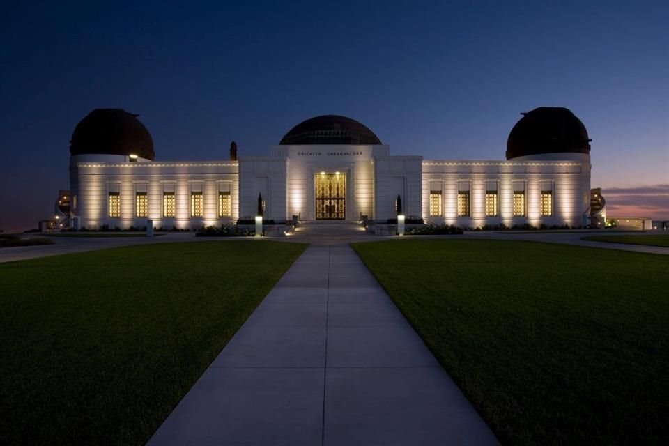 El famoso Griffith Park permanecerá cerrado hasta nuevo aviso.