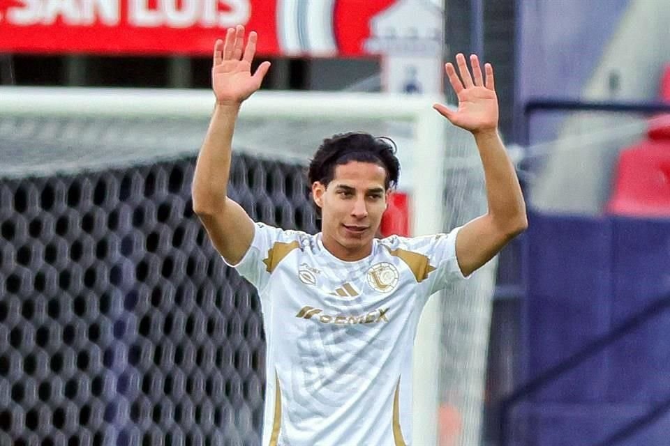 Diego Lainez marcó el primer gol de los felinos.