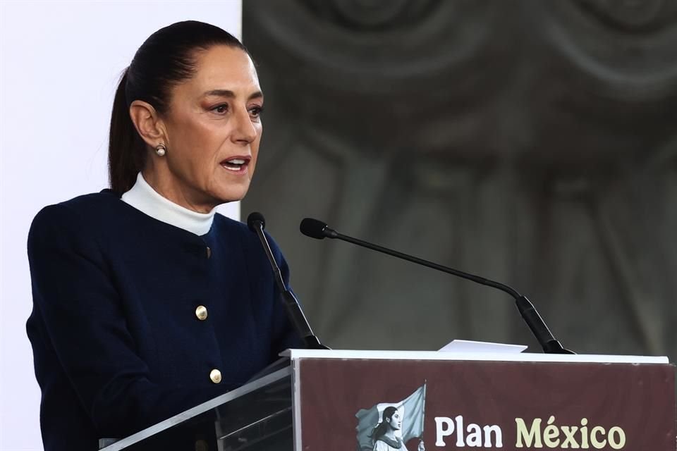 La Presidenta Claudia Sheinbaum detalló el 'Plan México' y dijo que su Gobierno tiene contabilizadas inversiones por 277 mil mdd.