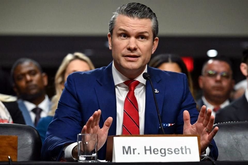 Pete Hegseth, Secretario de Defensa de EU, aseguró que los ataques militares contra los cárteles mexicanos están 'sobre la mesa'.