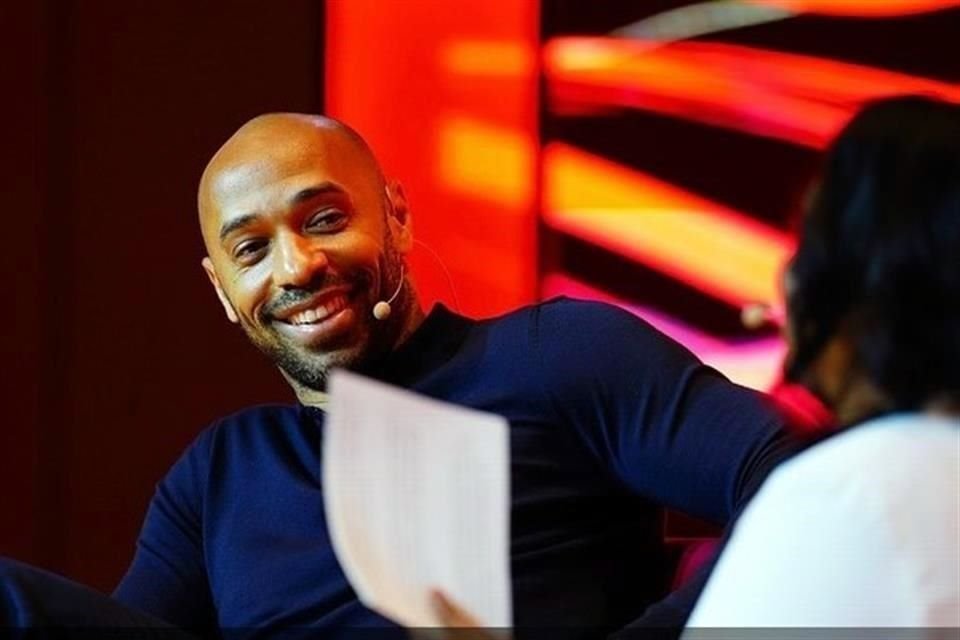 Henry alabó a Zidane.