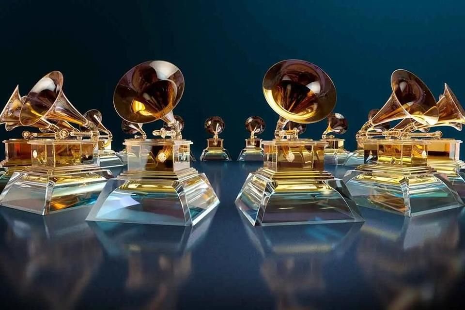 Ante los incendios de Los Ángeles, varias disqueras como Universal, Warner y Sony decidieron cancelar sus eventos previos al Grammy.