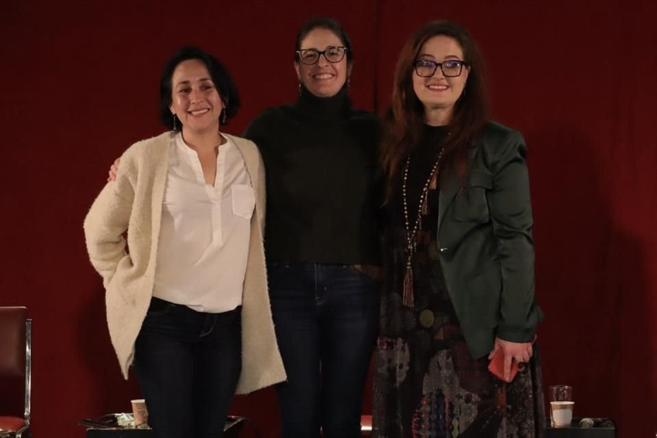 Nora Huerta, Cecilia Sotres y Marisol Gasé, integrantes de Las Reinas Chulas, estrenarán el espectáculo de cabaret anticapitalista '¡Viva la libertad, carajo!'.