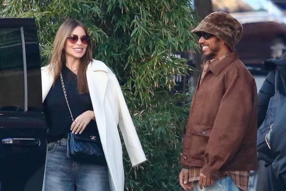 Sofía Vergara y Lewis Hamilton fueron vistos disfrutando de un almuerzo juntos en Nueva York, avivando los rumores de un posible romance.