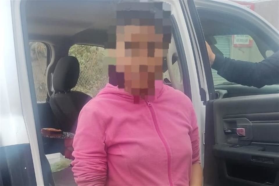 Una adolescente de 16 años, quien había dejado su casa desde días atrás, fue localizada en la Colonia La Micaelita, en San Pedro Tlaquepaque y fue entregada a su madre.