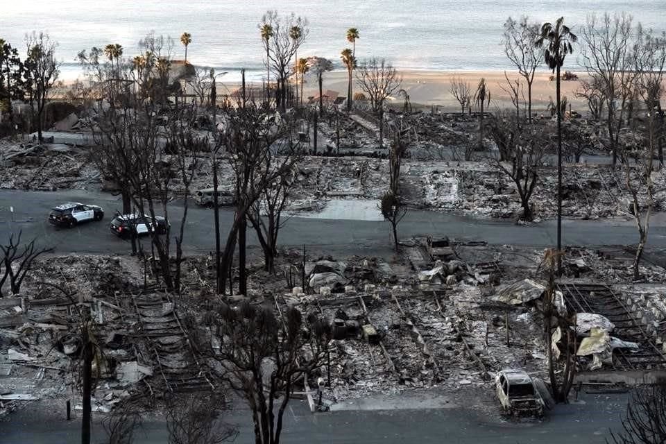 Miles de personas perdieron sus hogares por los incendios.