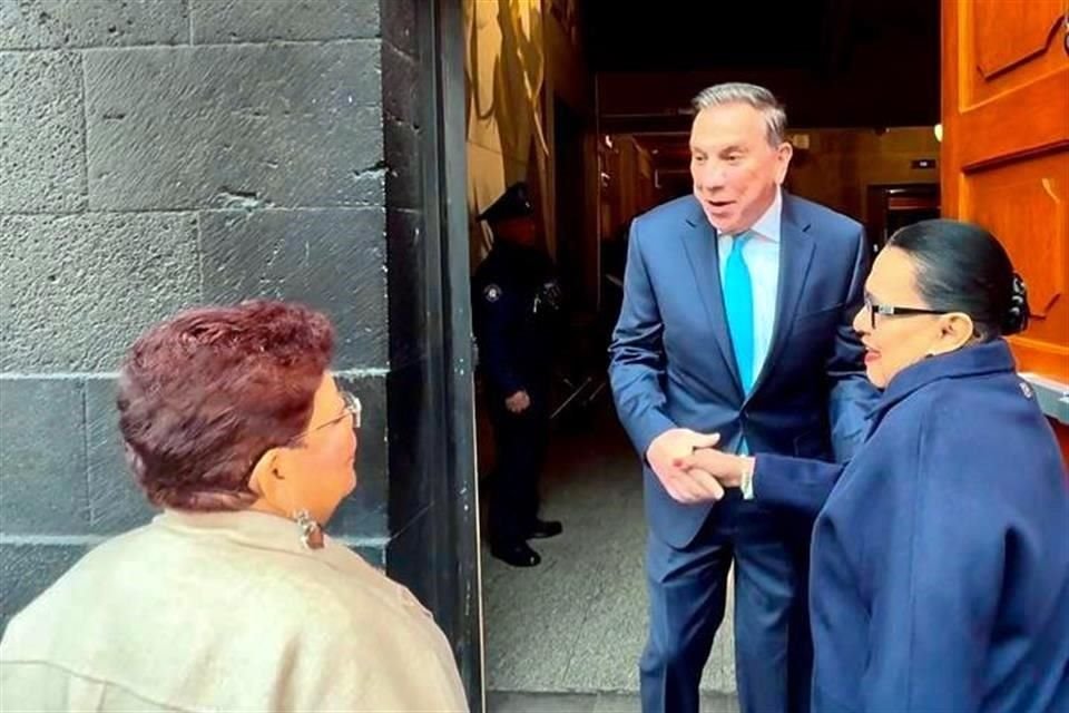 El Ministro Laynez recibió a la Secretaria de Gobernación, Rosa Icela Rodríguez, y a la consejera jurídica de Presidencia, Ernestina Godoy.