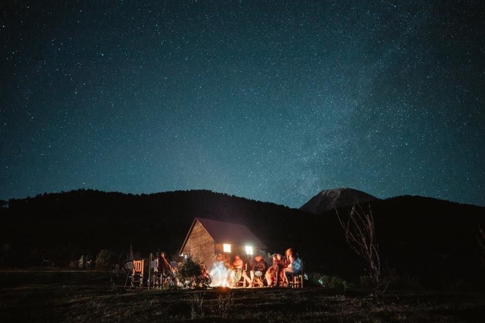 Cuentan con diferentes destinos, desde una caminata de 15 kilómetros en el Ajusco, hasta un viaje de inmersión de cuatro días en Barrancas del Cobre.