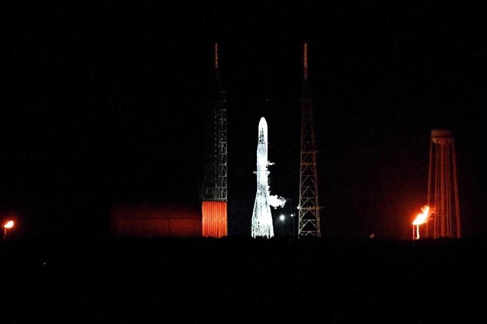 El cohete Blue Origin New Glenn fue lanzado desde el Complejo de Lanzamiento 36 en la Estación de la Fuerza Espacial de Cabo Cañaveral, Florida.