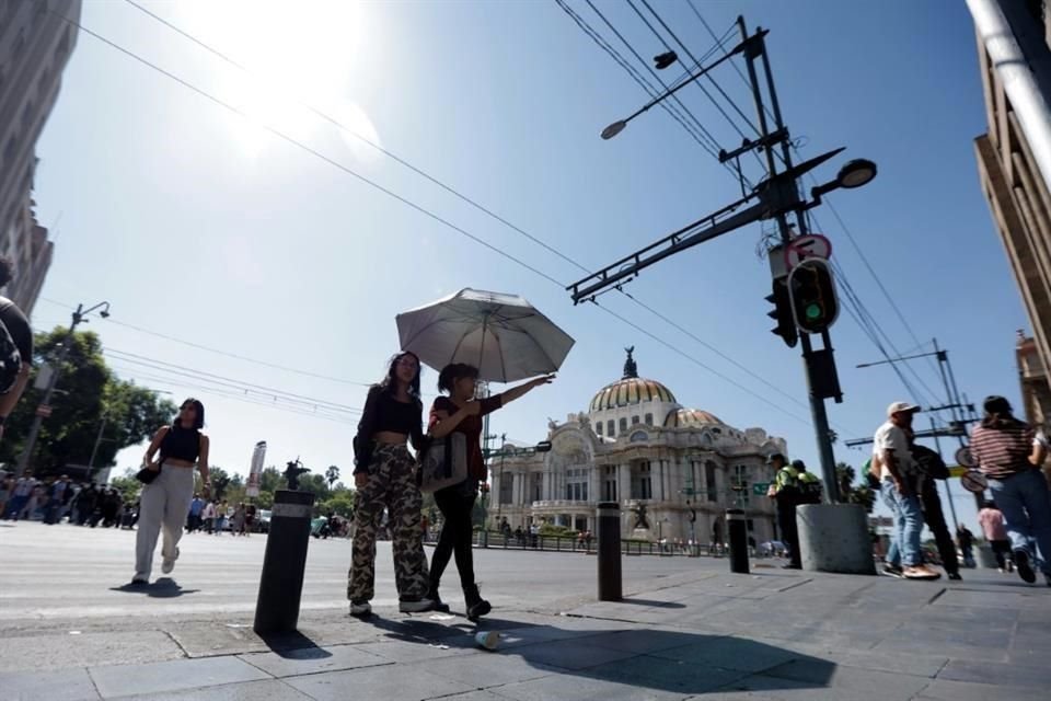 La temperatura mínima diaria promedio alrededor de las 06:00 de la mañana pasó de 7 grados en 1930 a 13 en 2024.