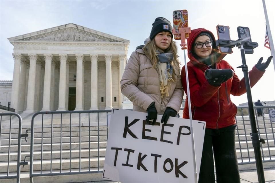 La Suprema Corte de Estados Unidos confirmó que se mantiene la ley para que se prohíba TikTok en el país a partir del domingo.