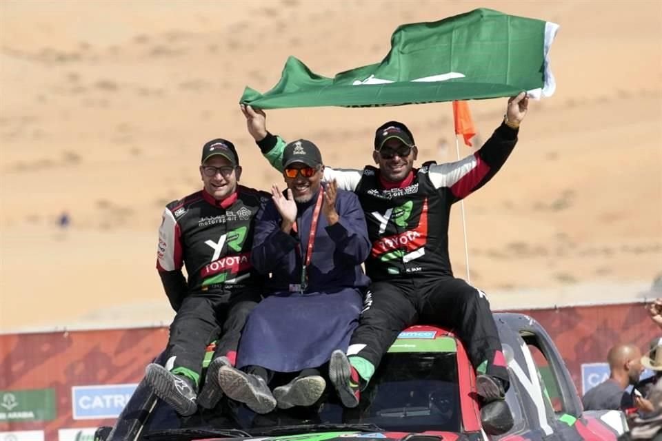 Arabia Saudita tiene su campeón local del Dakar.