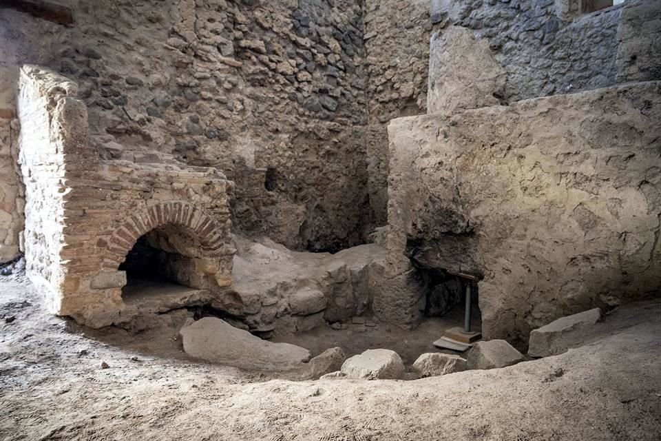 En la villa romana se conserva un antiguo horno en lo que fueron los baños termales.