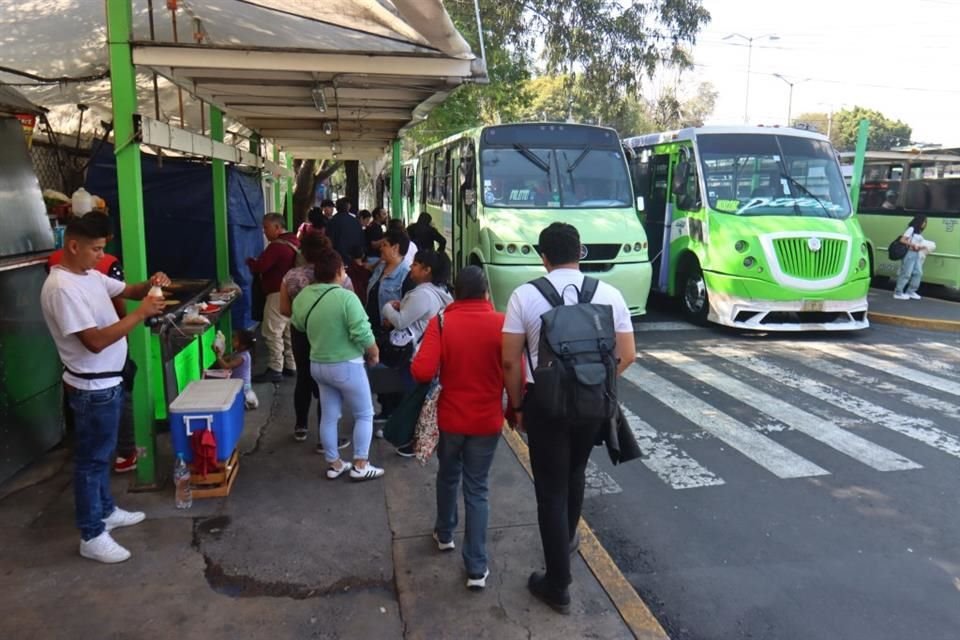 Vecinos pidieron a las autoridades reubicar el transporte concesionado del Cetram Mixcoac.