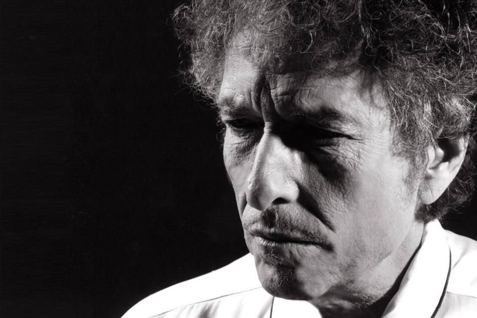 Un manuscrito original de la canción 'Mr Tambourine Man', escrito por Bob Dylan, fue subastado en EU por 508 mil dólares.