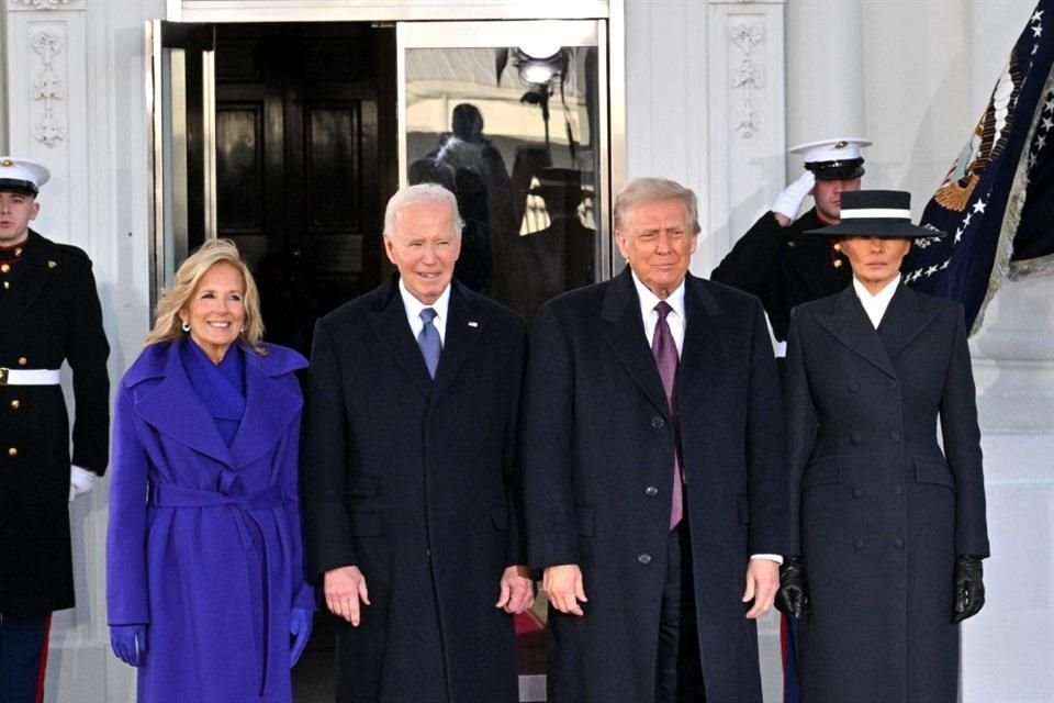 Su decisión de usar diseños de talentos estadounidenses es algo que ya había hecho Melania en la toma de posesión de su esposo en 2017, cuando vistió un diseño de Ralph Lauren.