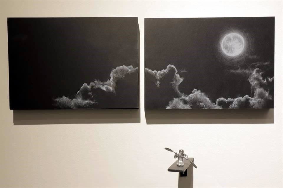 La muestra 'Espejismos, La tierra más lejana', donde dialoga la obra de ambas artistas, puede visitarse en  la Galería Claroscuro.
