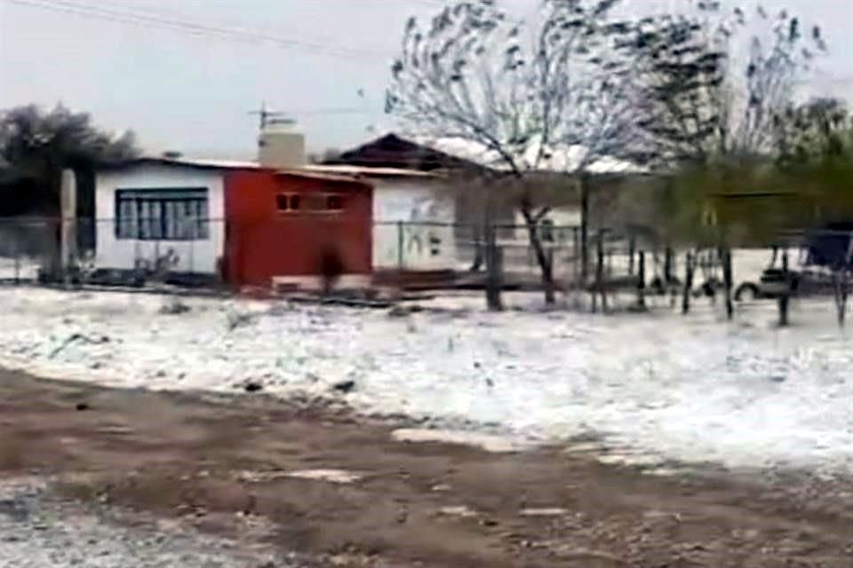 Varios puntos de Tamaulipas reportaron la presencia de nieve, como Ciudad Victoria y el ejido San Pedro, en el municipio de Güémez.