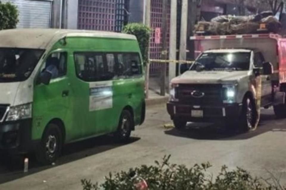 Sobre la Avenida Moliére se reportó un percance entre una unidad de la Ruta 28 y un vehículo de barrido mecánico contratada por la Sobse.